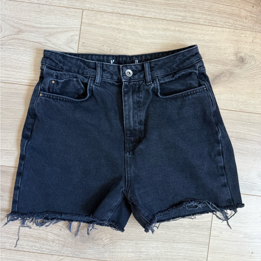 Zara Black Denim Shorts women’s size 4